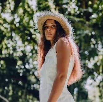 Sunday Serenade w/ Pohai