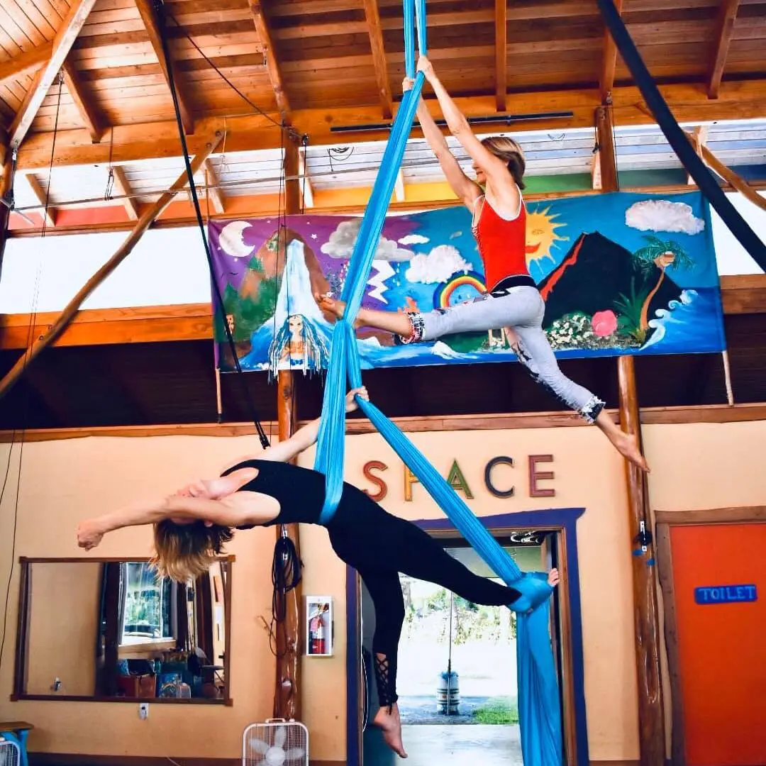 Silks with Ellen | Mixed Level