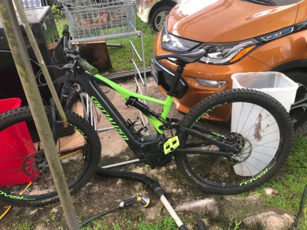 Marketplace thumbnail for Carbon Fiber E-Bike for Sale - Specialized Turbo Levo Medium Size