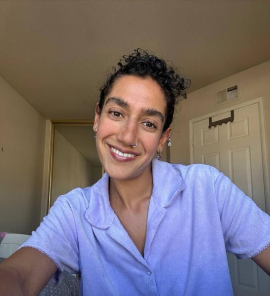 Marketplace thumbnail for Looking for a Place to Rent/House Sit