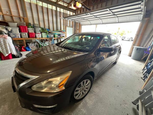 Marketplace thumbnail for 2015 Nissan Altima for Rent