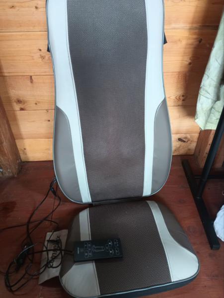 Marketplace thumbnail for Awesome Massage Chair for Car